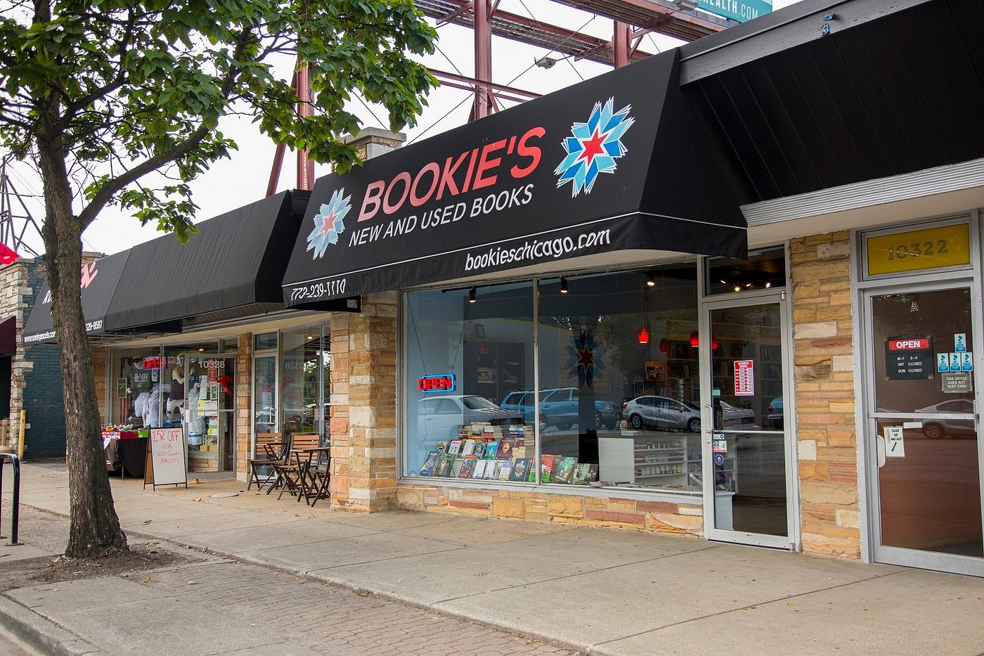 Bookie's New & Used Books